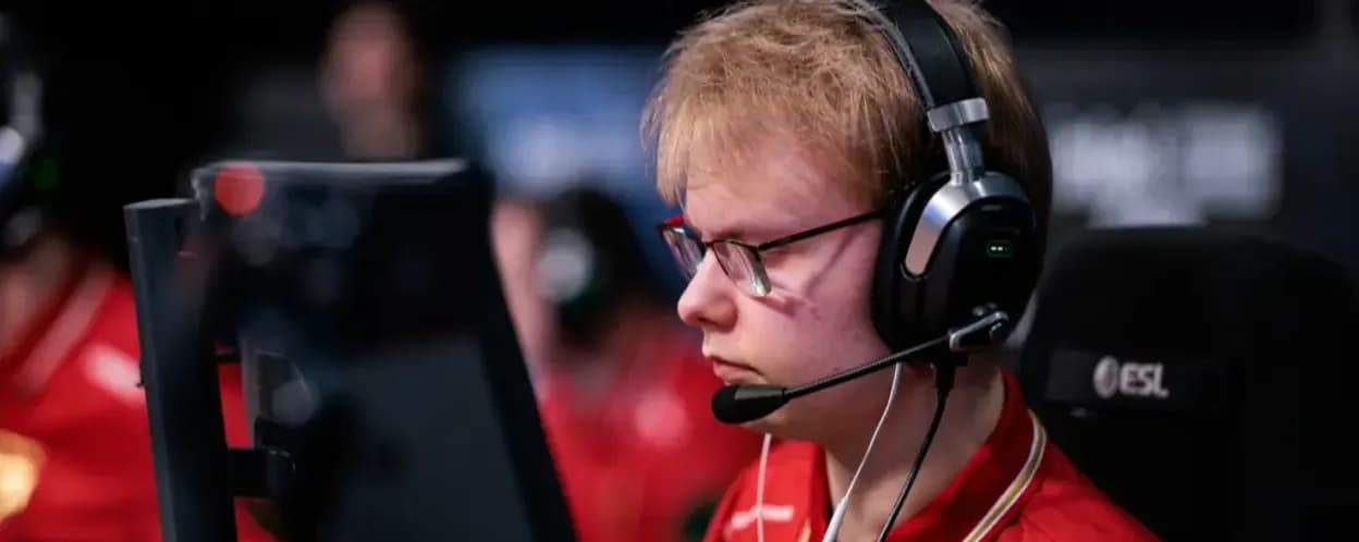 Jimpphat Leaves Mouz After 1503 Days