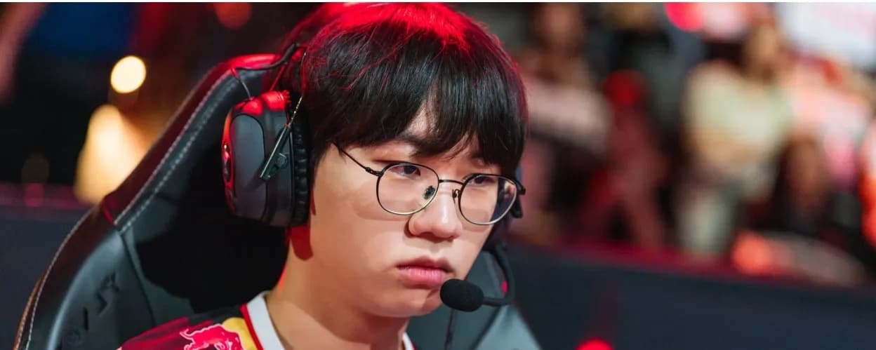 T1 eliminate Dplus KIA 3-1 to reach LCK lower bracket final